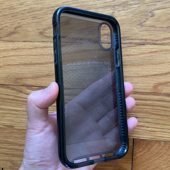 Tech21 Silicone Black Transparent iPhone XR Case - Picture 6 of 7